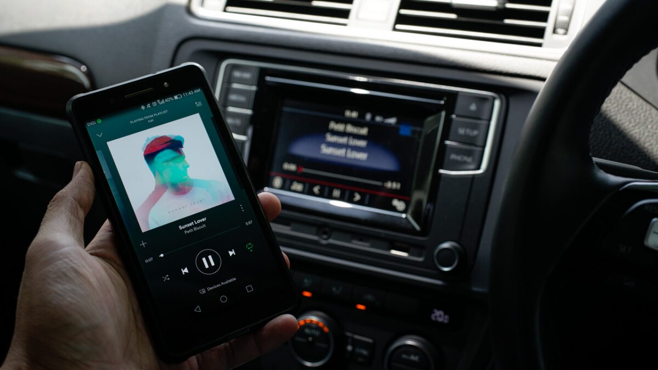 how-to-play-music-from-phone-to-car-bluetooth