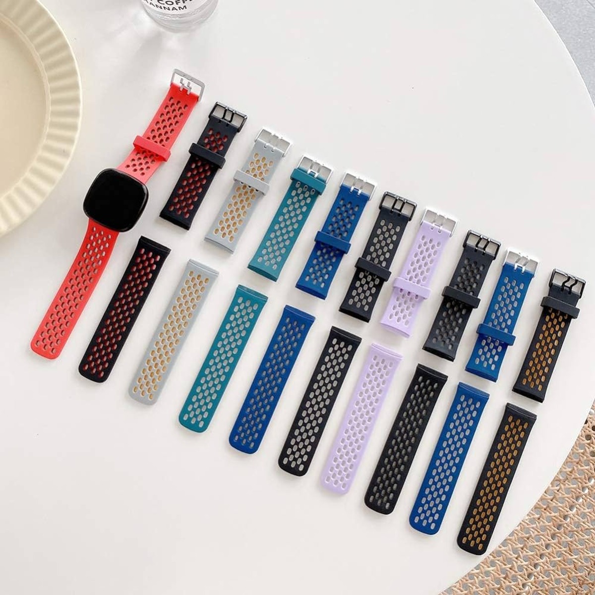 how-to-remove-fitbit-bands