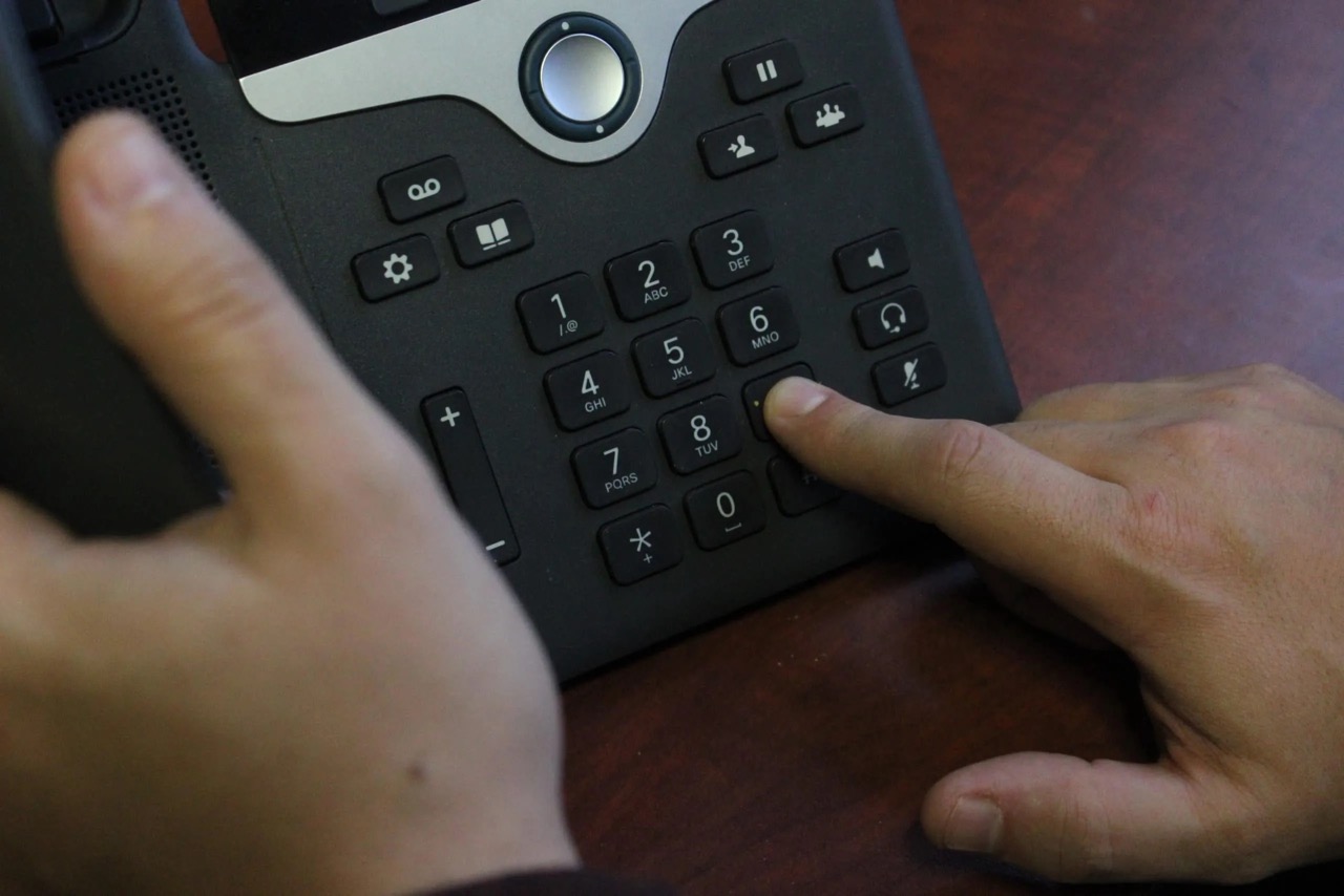 how-to-reset-an-avaya-phone