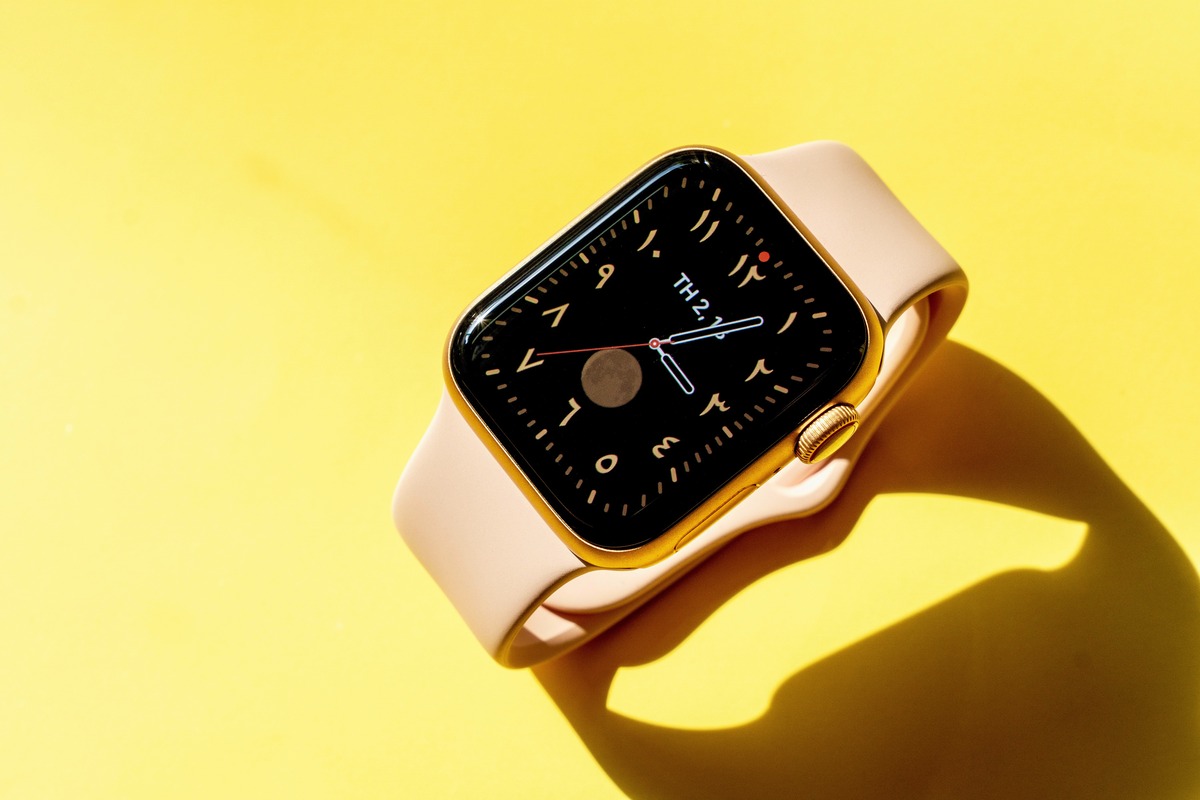 how-to-set-a-passcode-on-the-apple-watch