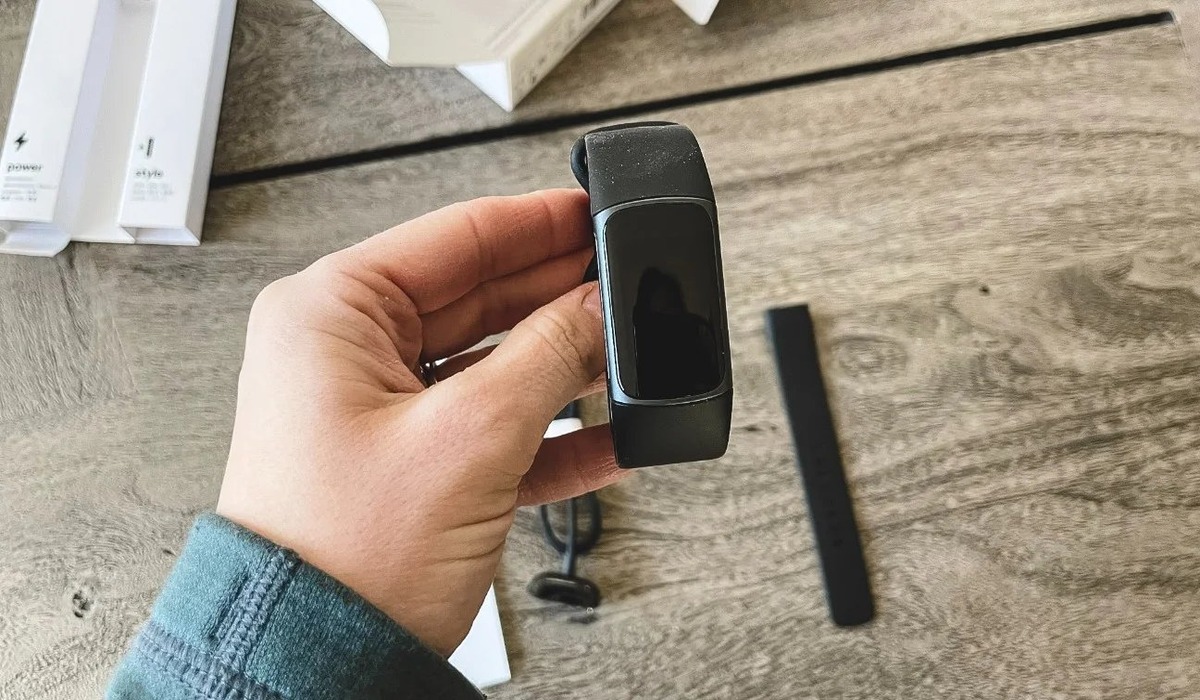 how-to-set-up-a-fitbit-without-a-phone