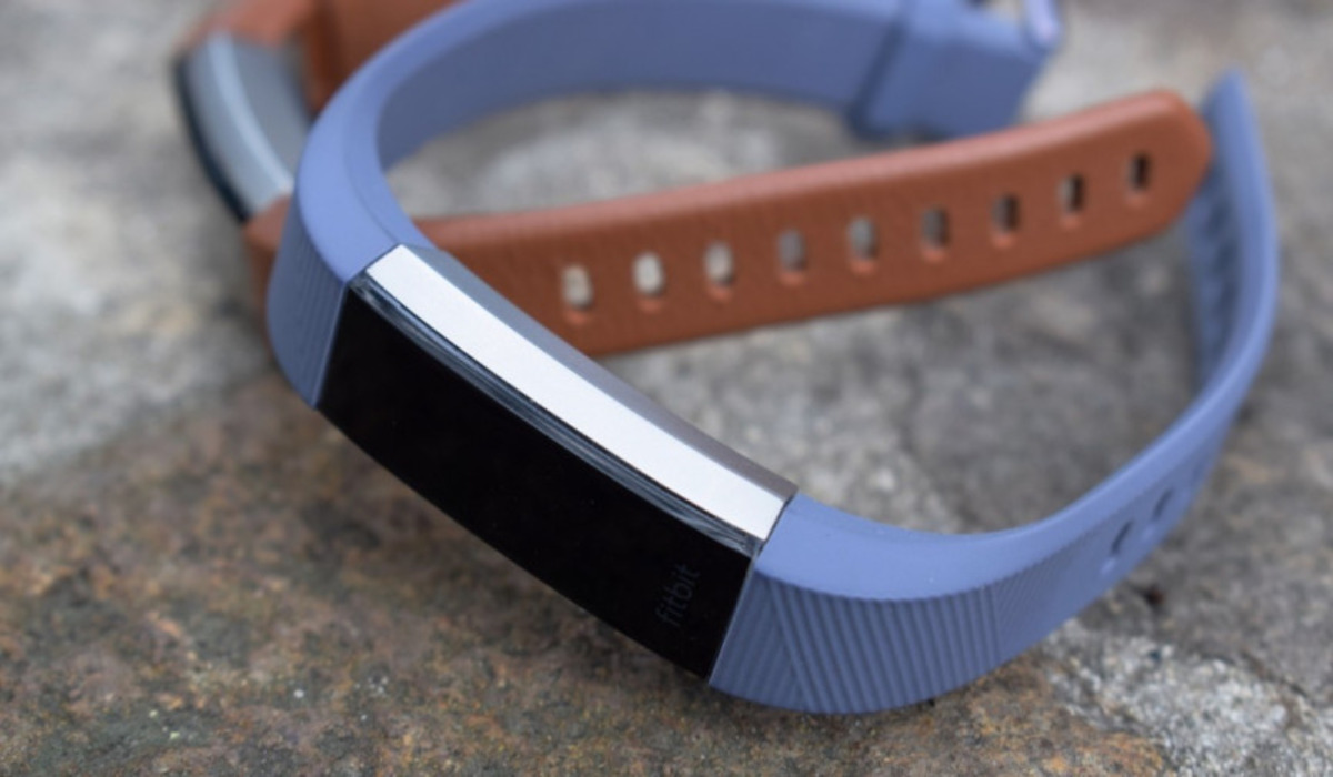 how-to-turn-a-fitbit-off
