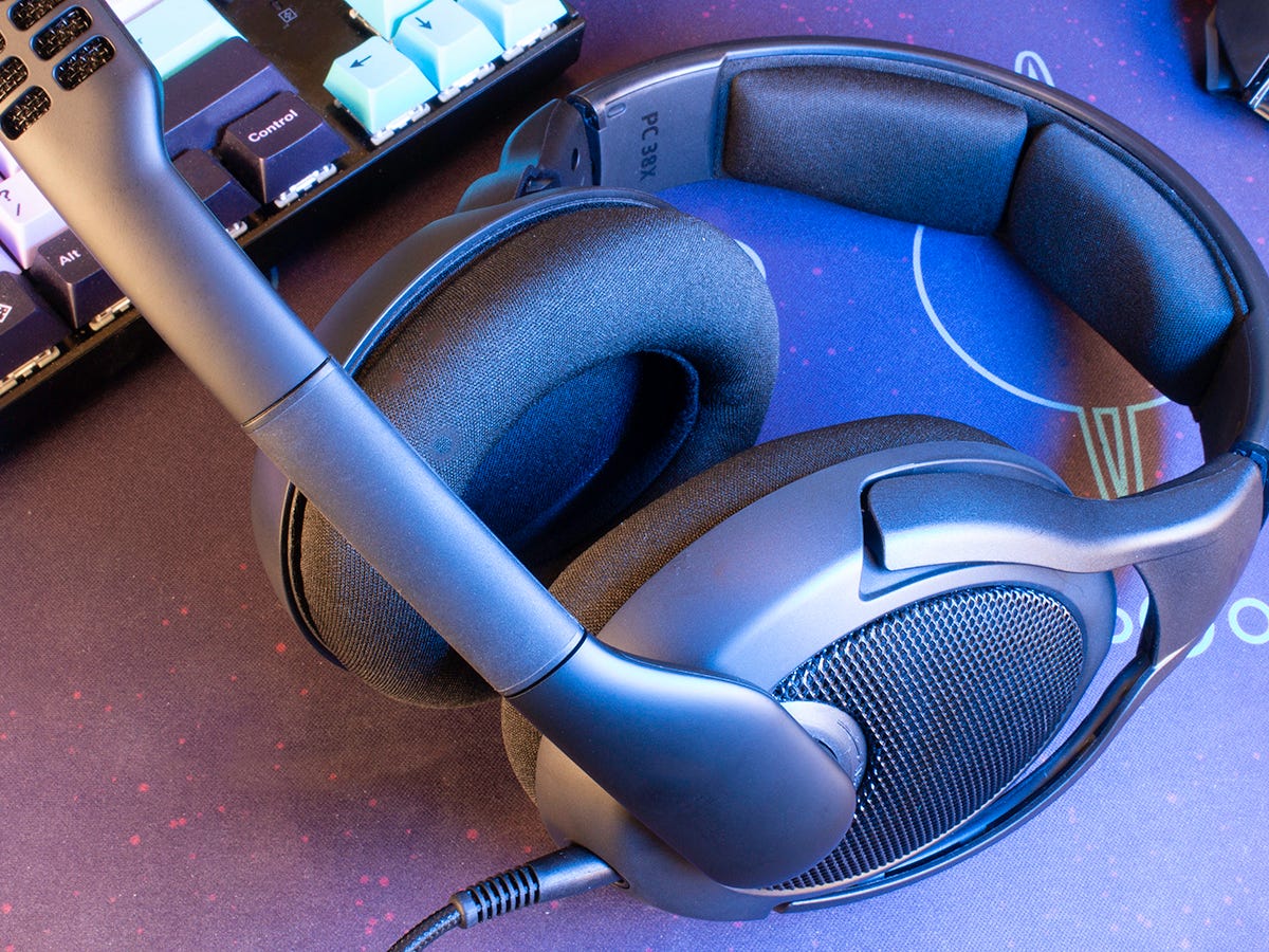 how-to-use-a-headset-with-a-mic-on-pc