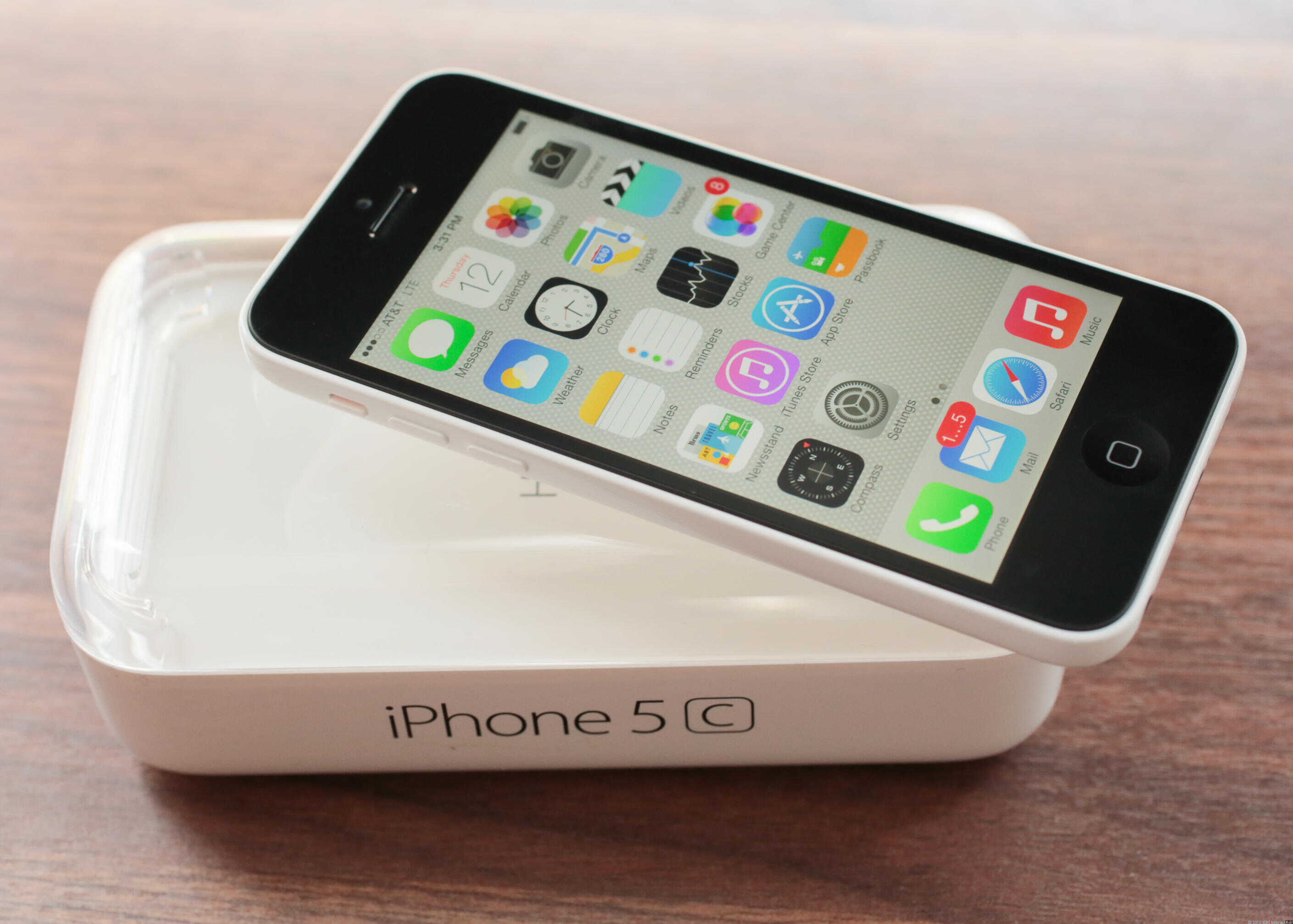 iphone-5s-5c-how-to-spruce-up-ios-7