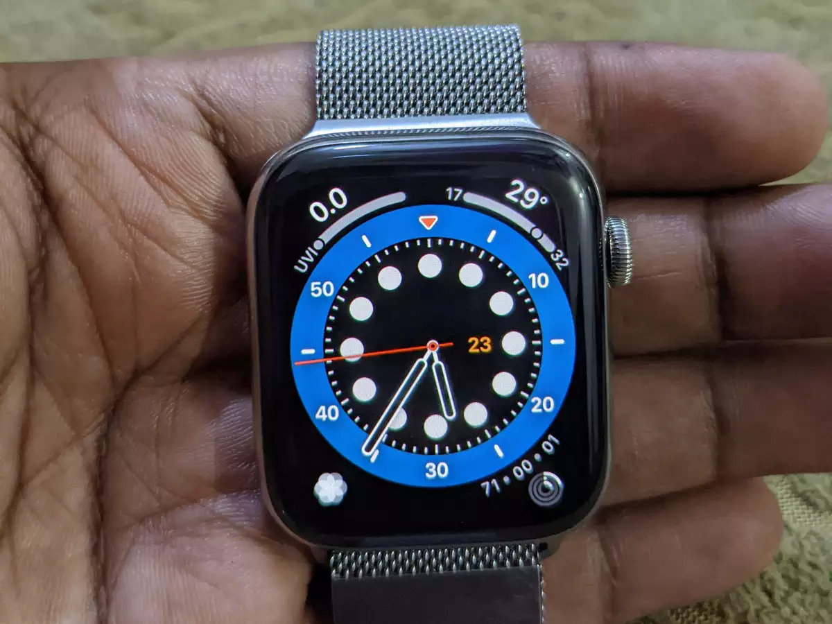 is-the-apple-watch-uitra-too-big-read-this-before-buying