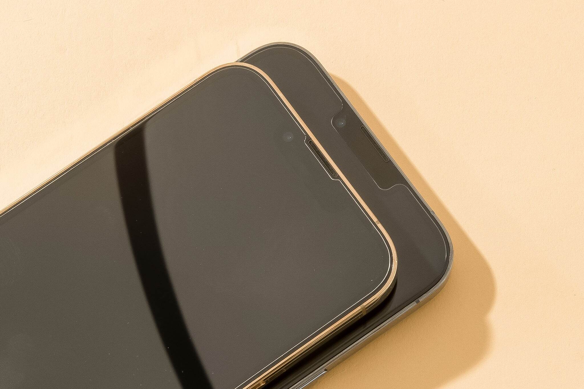 the-best-apple-iphone-13-screen-protectors