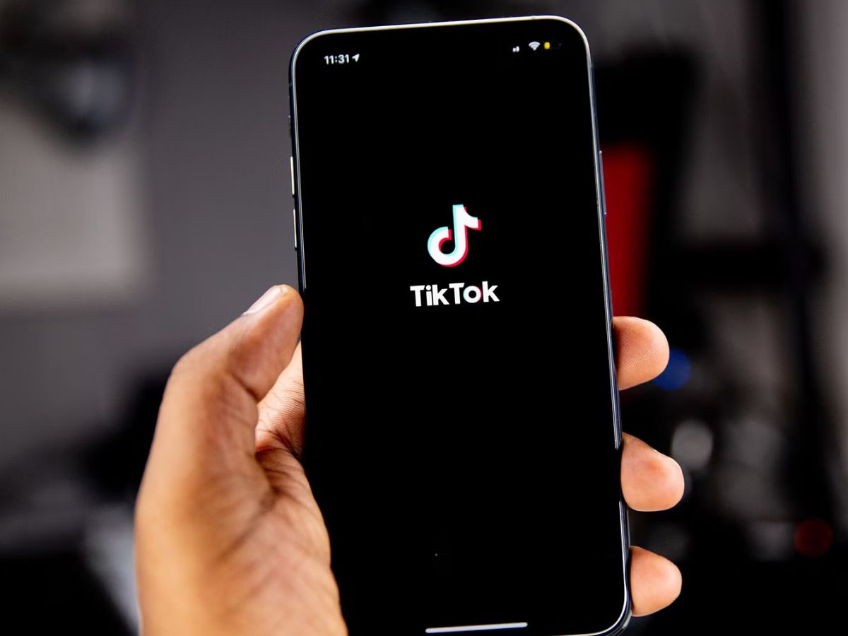 tiktok-adds-a-library-tool-to-level-up-your-gif-game