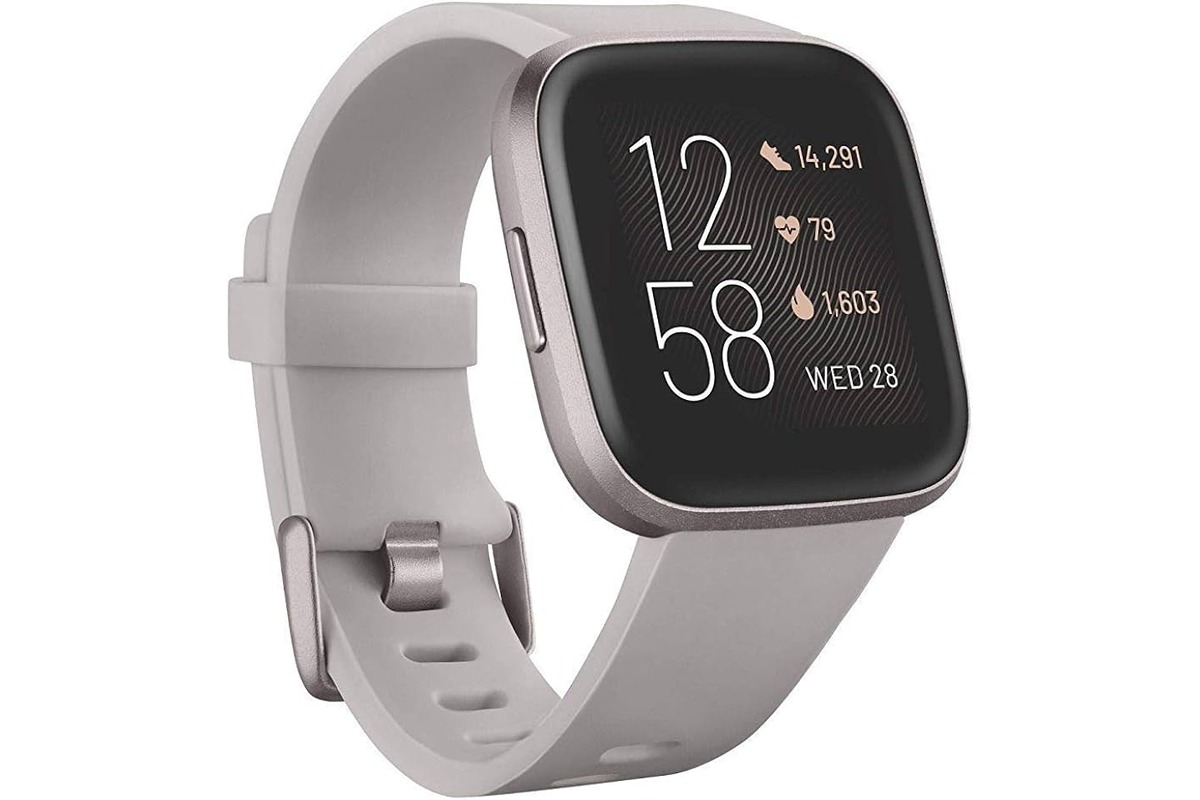 what-does-fitbit-versa-do