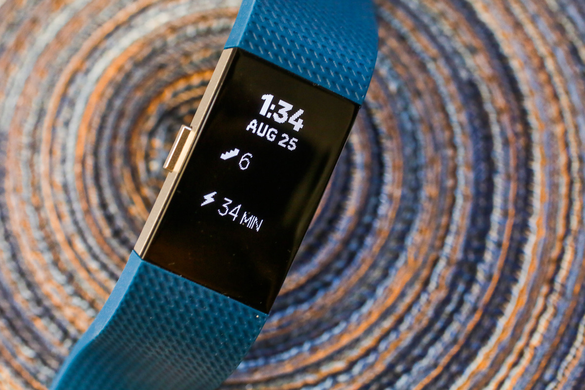 what-features-does-the-fitbit-charge-2-have