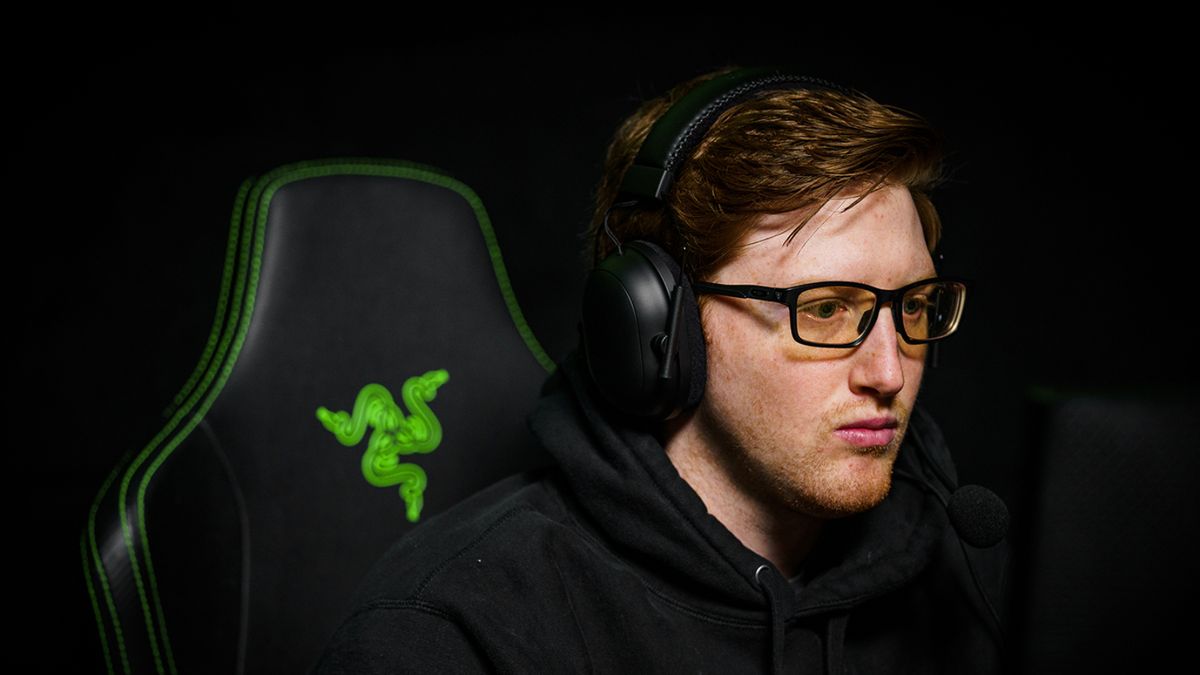 what-headset-does-optic-scump-use
