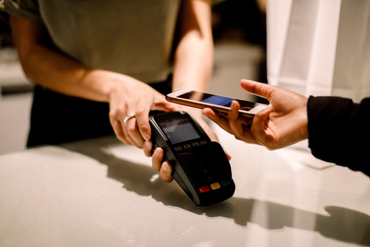 what-is-nfc-and-payment-on-phones