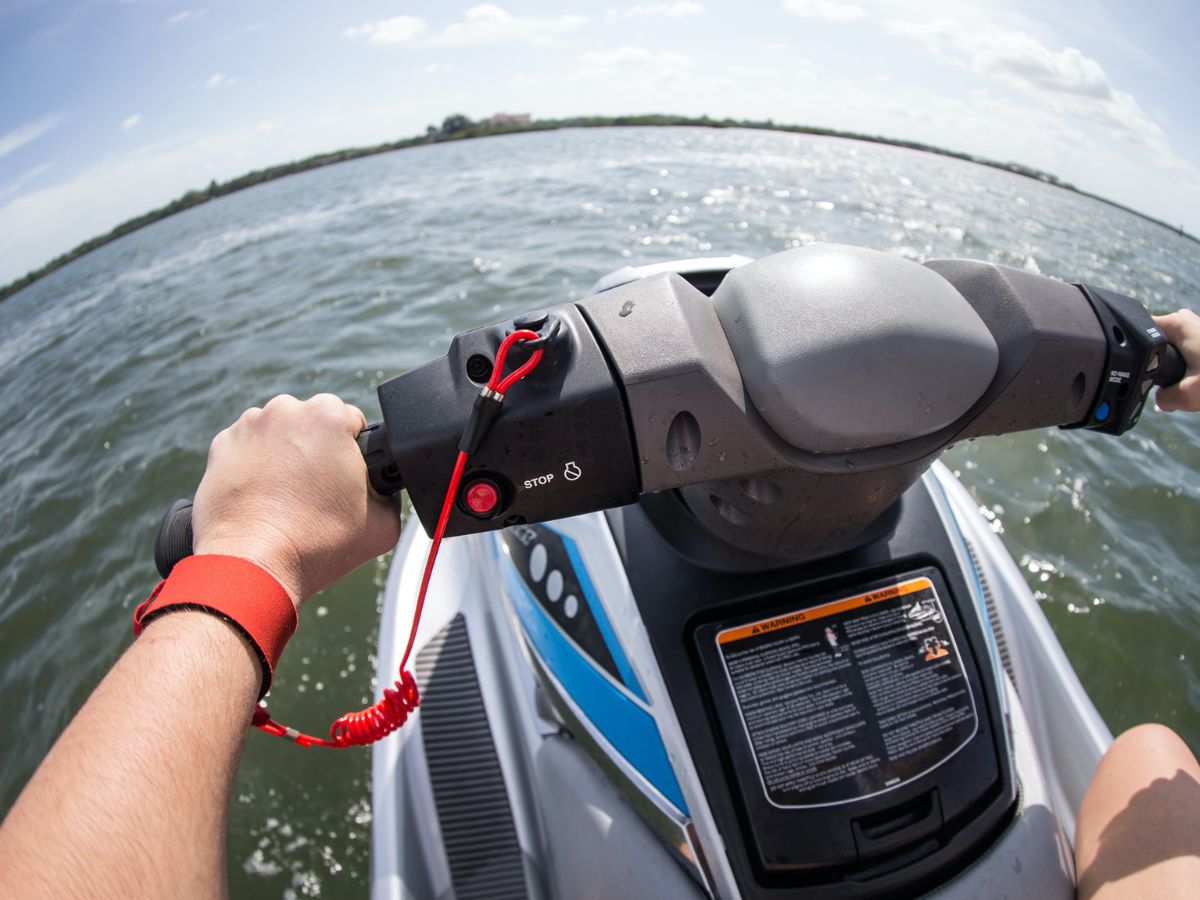 what-is-the-purpose-of-having-a-safety-lanyard-on-a-personal-watercraft-pwc