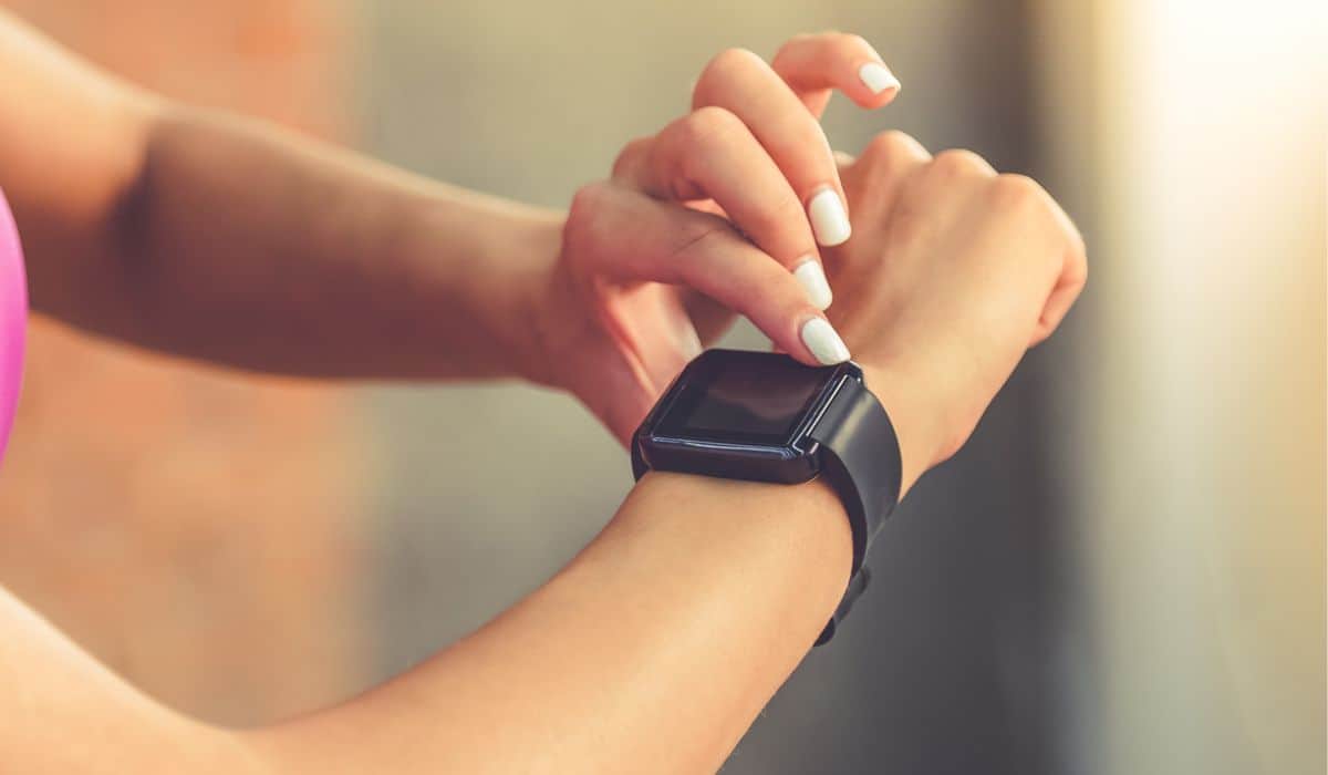 what-to-do-if-fitbit-screen-is-black