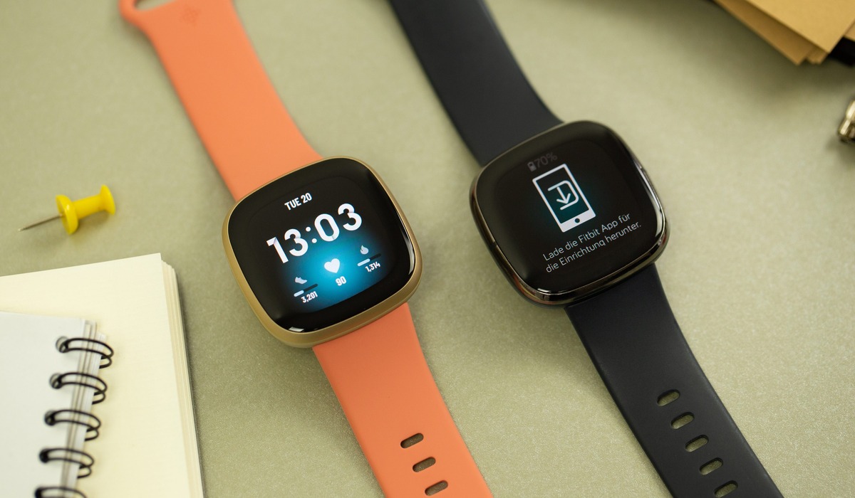 which-is-better-fitbit-versa-3-or-fitbit-sense