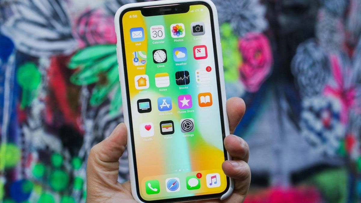 apple-rumored-to-cut-iphone-x-price-to-reinvigorate-sales