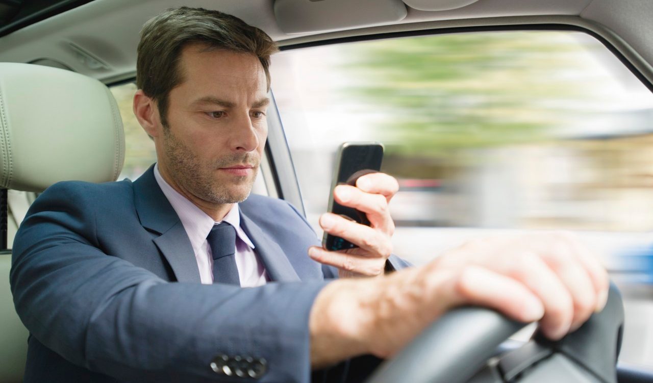 how-do-we-stop-phones-from-distracting-drivers-ask-an-expert