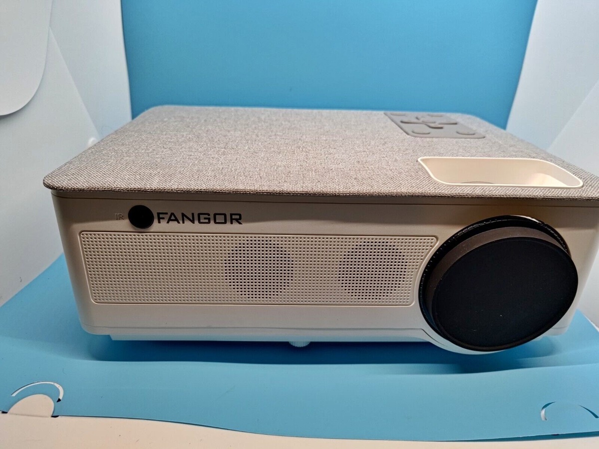 how-to-connect-an-iphone-to-a-fangor-projector