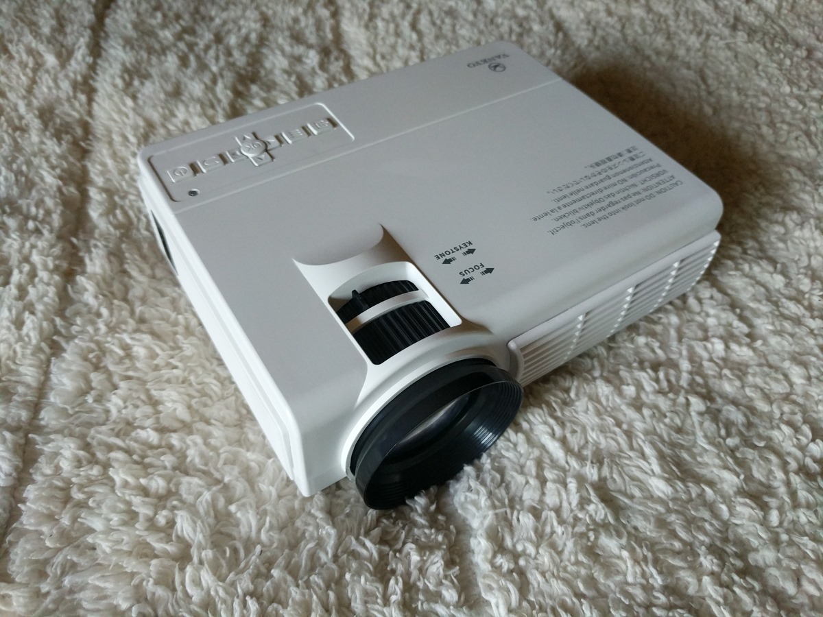 how-to-connect-an-iphone-to-a-vankyo-leisure-3-projector