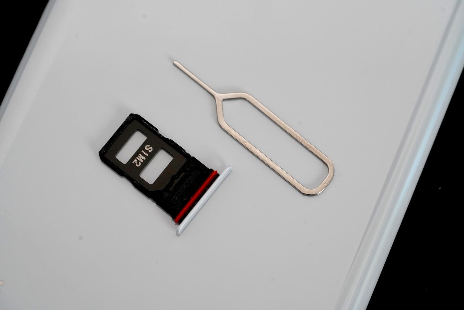 how-to-insert-sim-card-into-xiaomi-mix