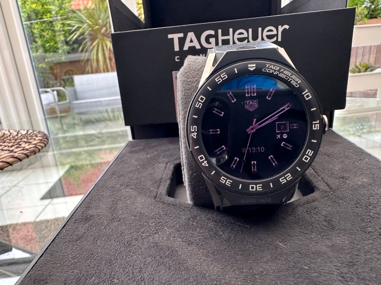 look-like-a-kingsman-agent-wearing-this-3650-tag-heuer-smartwatch