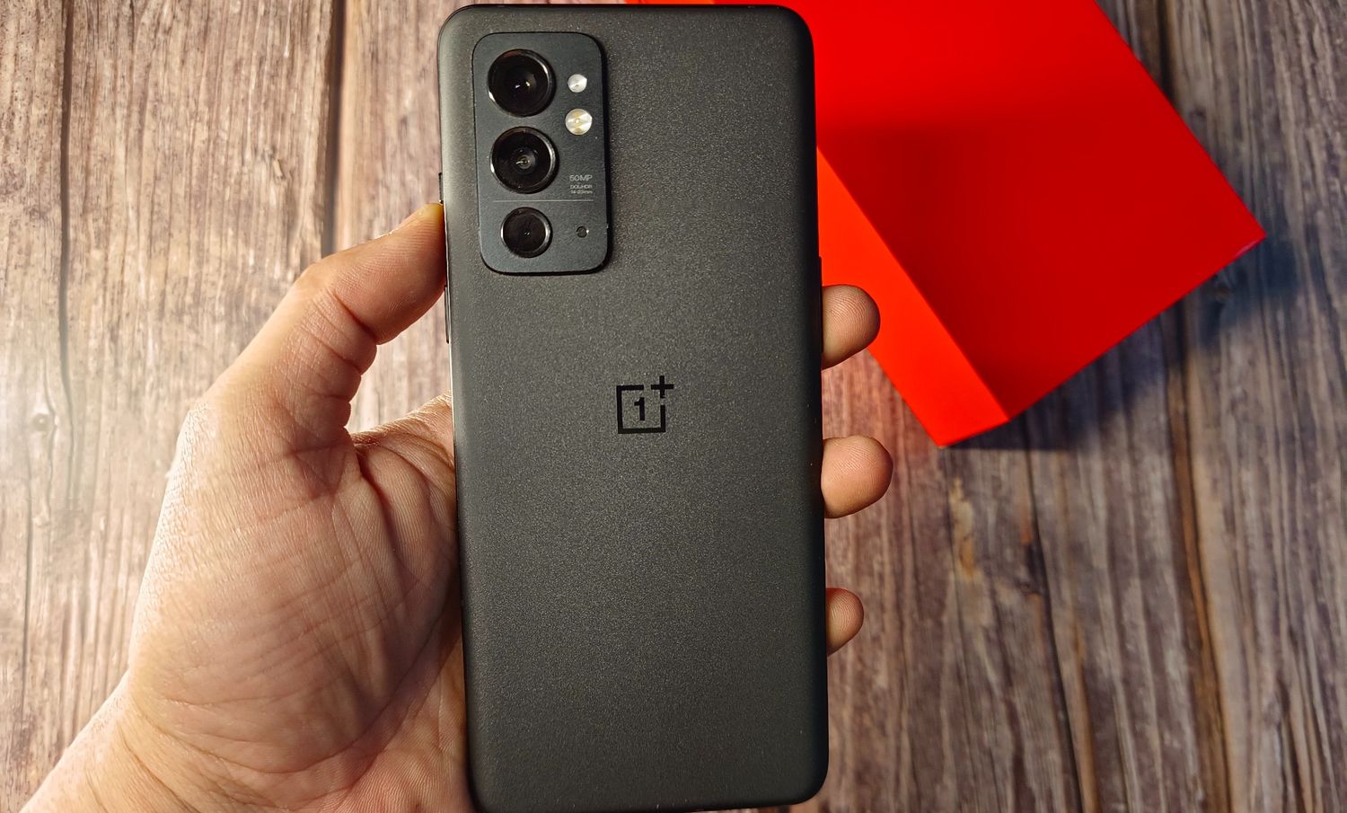 oneplus-9-rt-leak-hints-at-india-launch-with-a-new-name