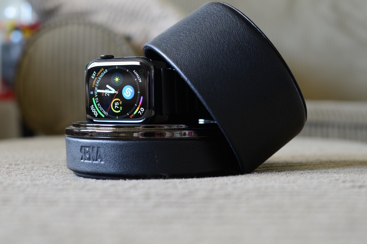 sena-apple-watch-travel-case-hands-on-review