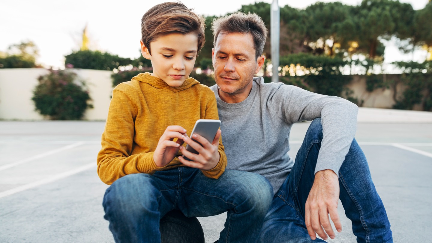 sprint-helps-parents-decide-when-to-buy-their-kids-a-phone