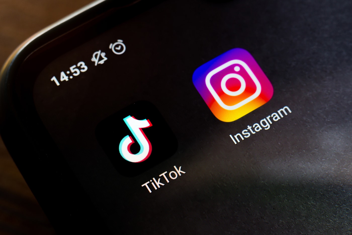 to-ape-tiktok-instagram-is-turning-all-videos-into-reels