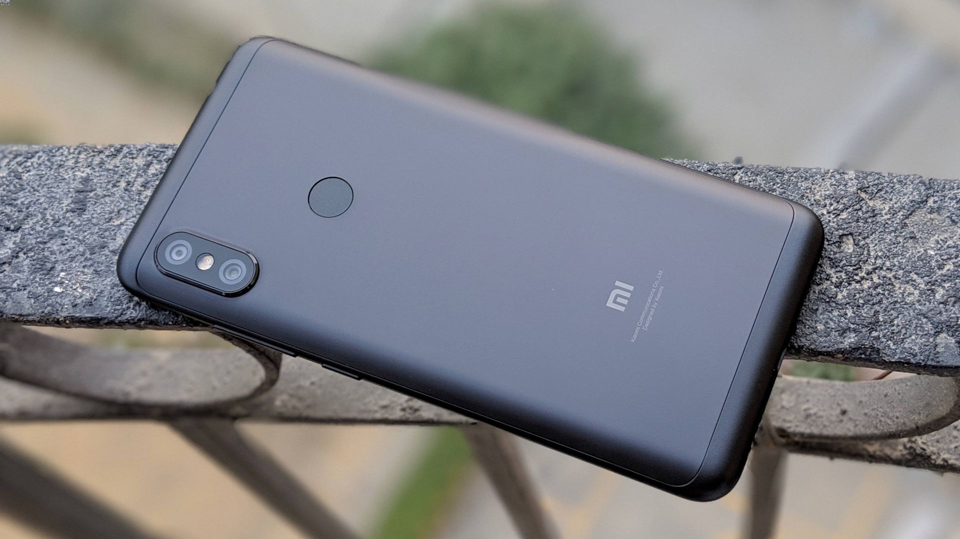 what-is-the-resolution-of-the-xiaomi-redmi-note-6-pro