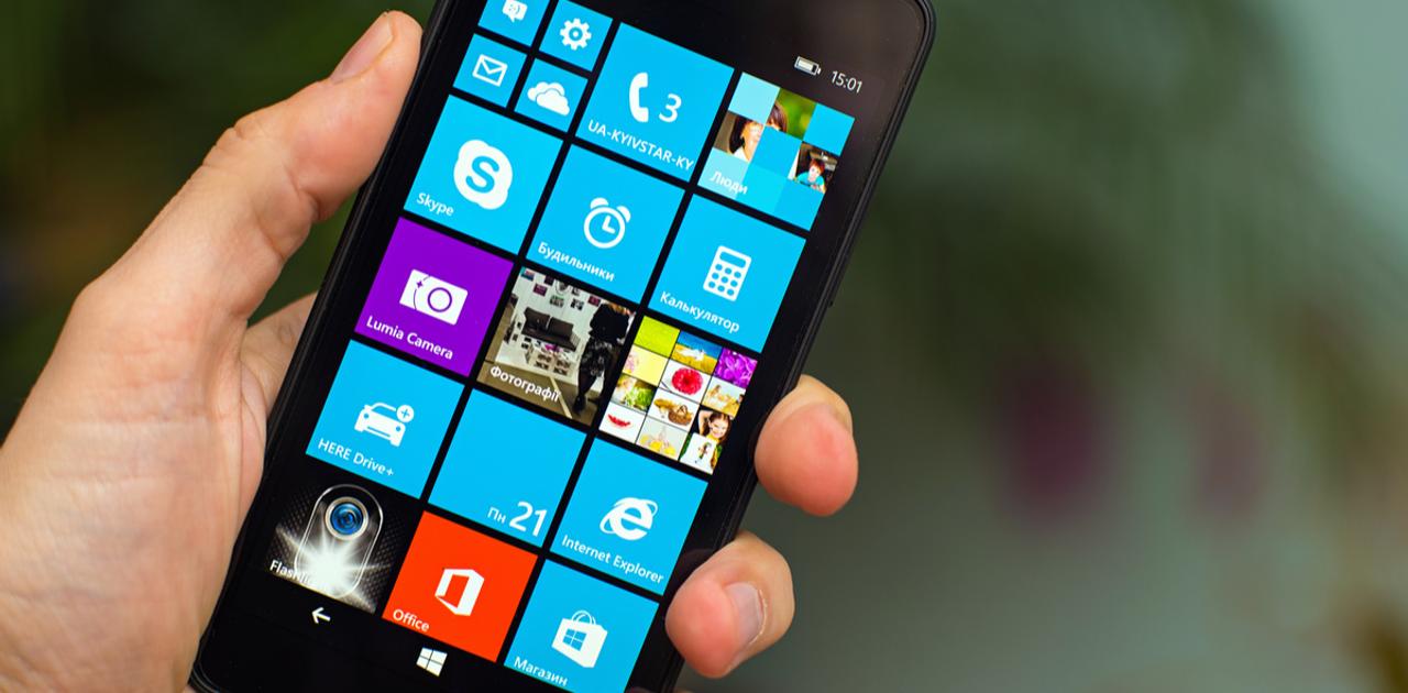 windows-10-is-a-step-back-for-touch-mobile-phones