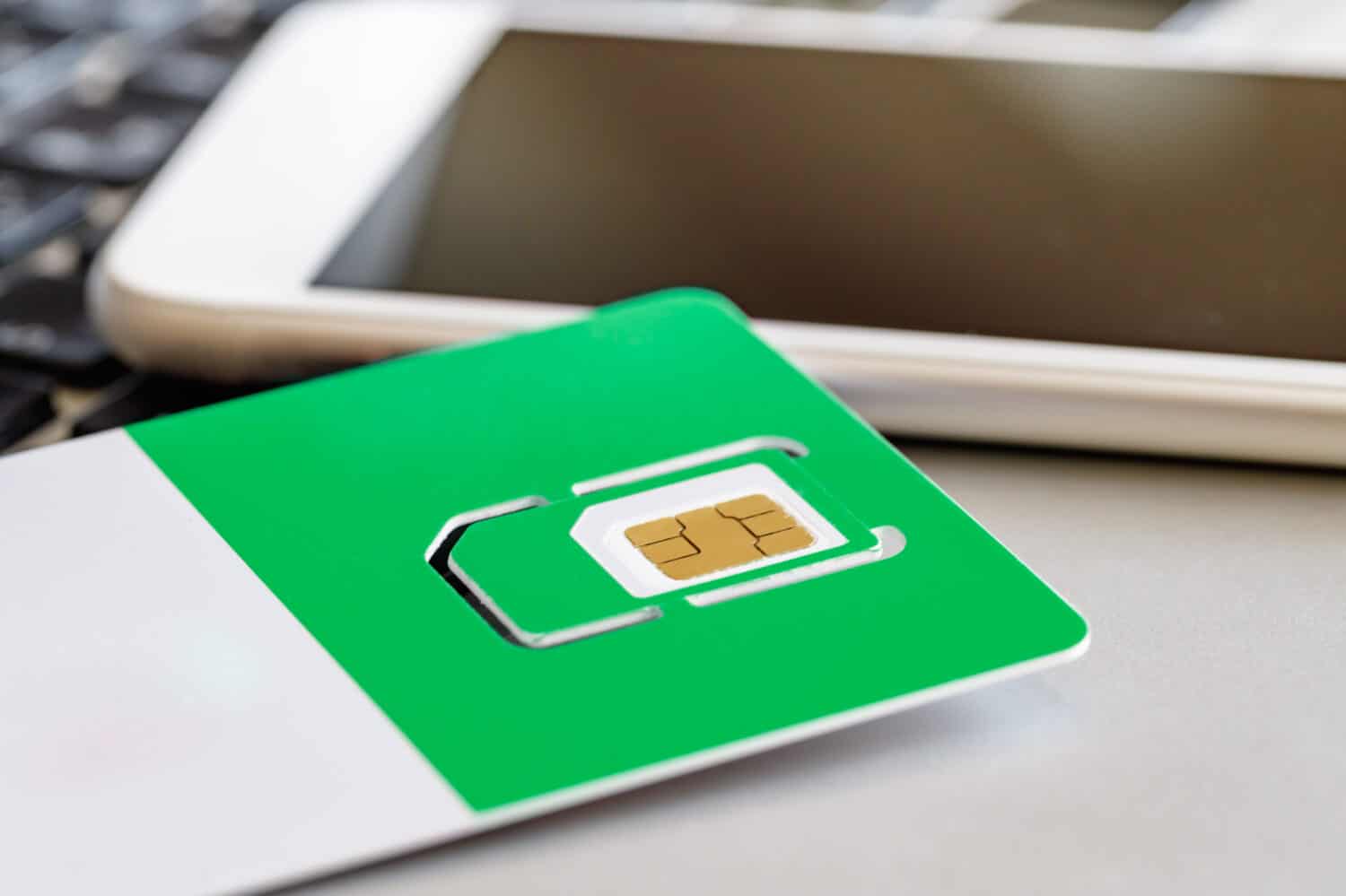 How To Unlock A Tracfone SIM Card CellularNews