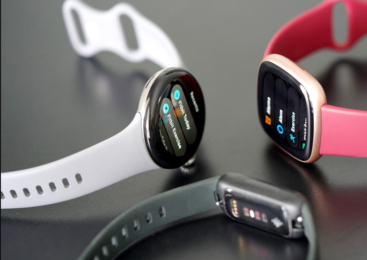 fitbits-new-wearables-leaked-in-all-their-colorful-glory