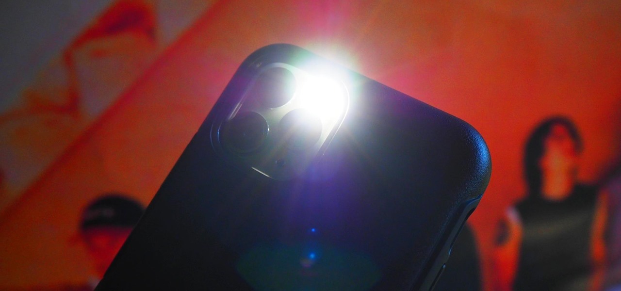 how-do-i-turn-off-the-flashlight-on-iphone-13