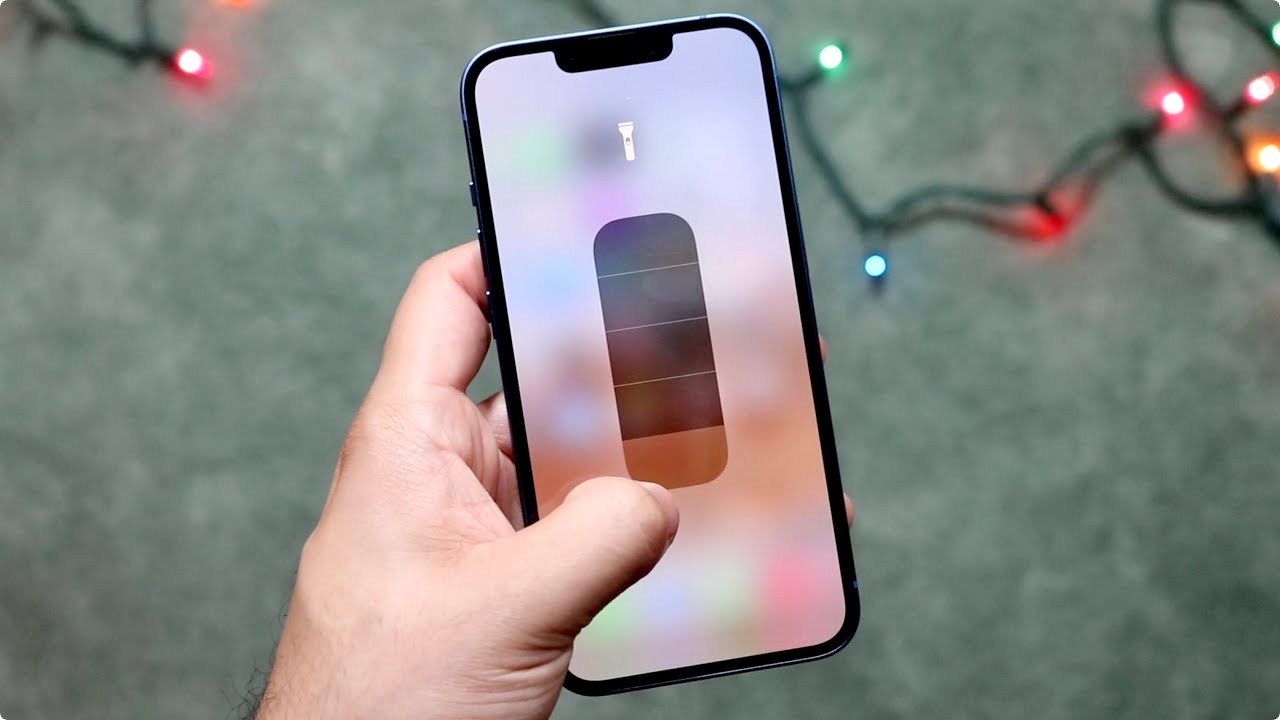 how-to-get-flashlight-on-iphone-13