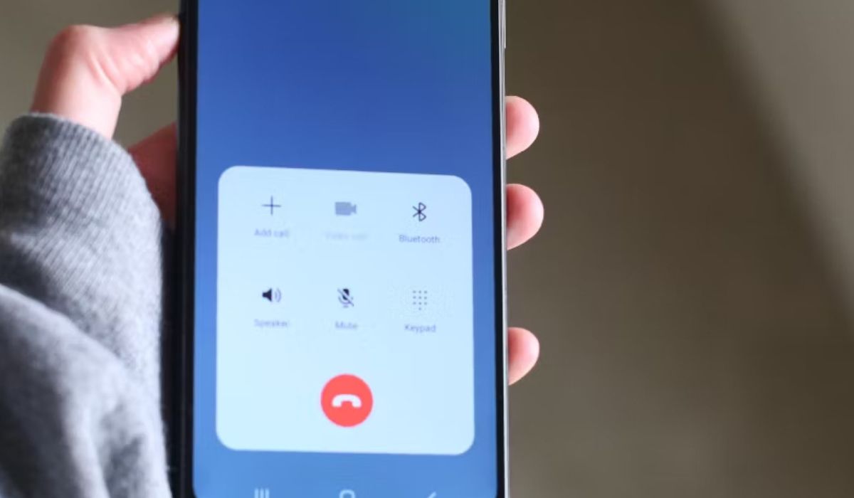 how-to-listen-to-voicemail-on-samsung-s20