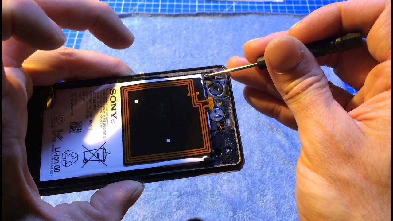 how-to-remove-battery-from-sony-xperia-mini