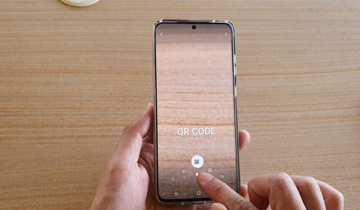 how-to-scan-qr-code-on-samsung-s20