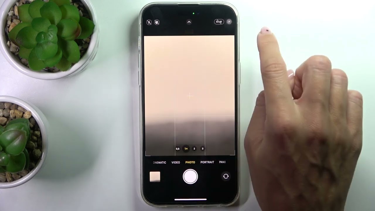 how-to-set-camera-on-iphone-13