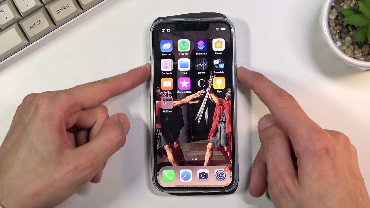 how-to-take-screenshot-iphone-13-mini