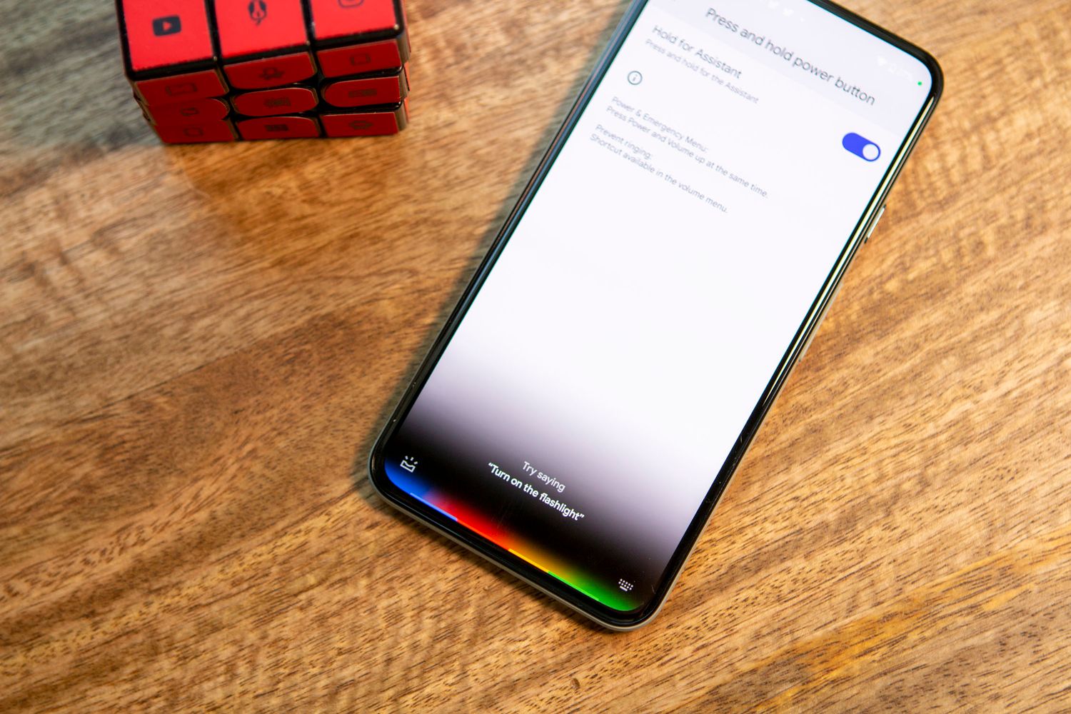 how-to-use-google-assistant-on-pixel-6
