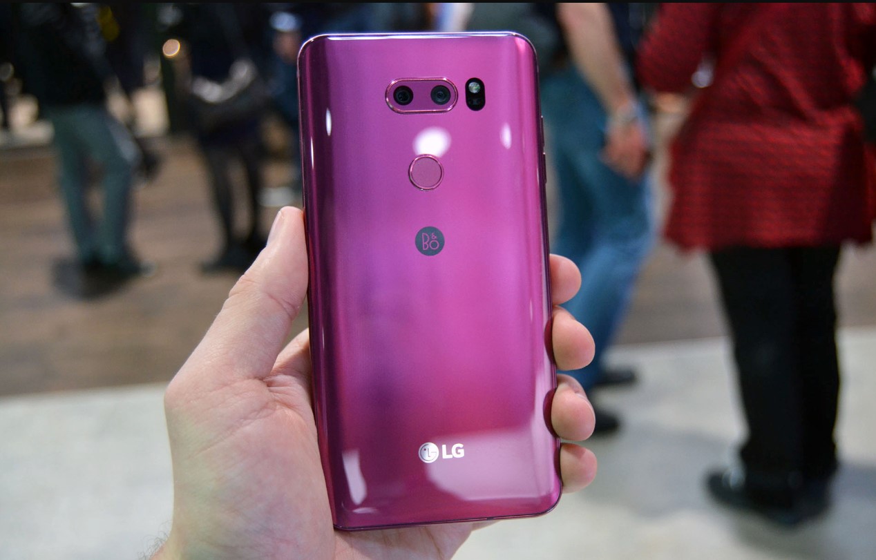 lgs-signature-edition-2018-phone-costs-twice-as-much-as-the-lg-v35