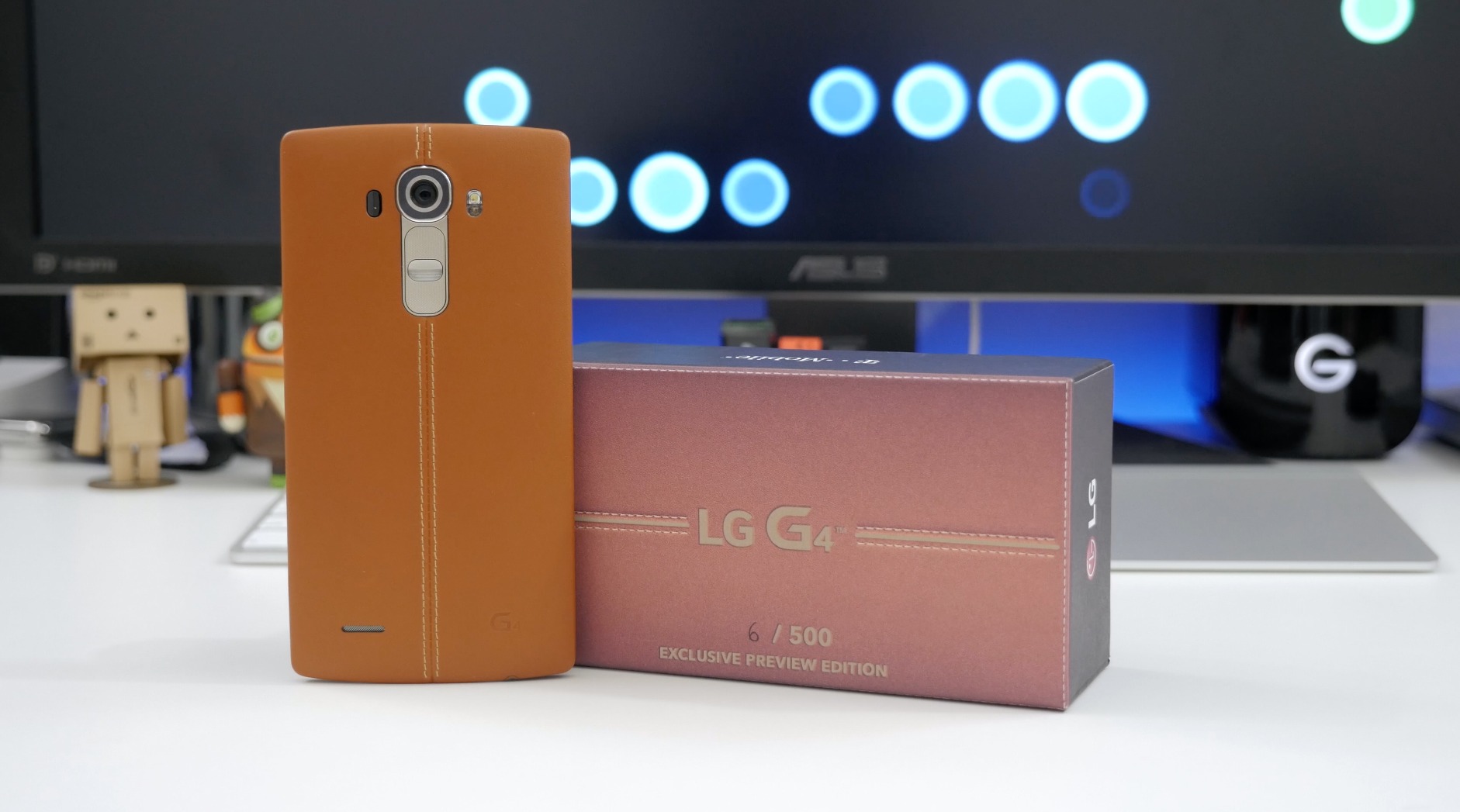 our-lg-g4-came-in-a-box-that-looks-like-a-wooden-coffin