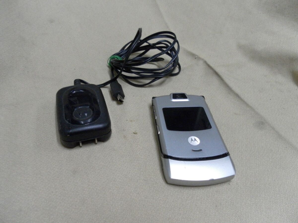 what-charger-do-you-need-for-a-motorola-razr