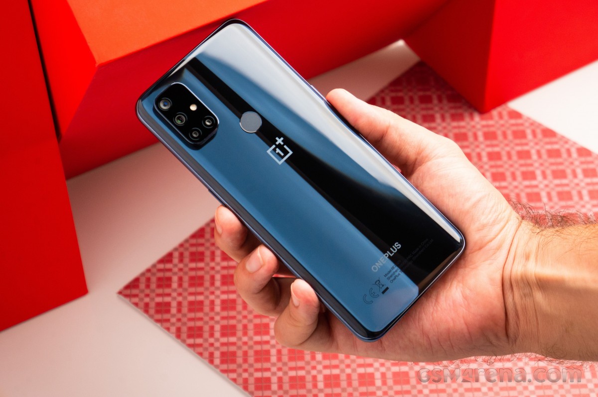 what-color-is-the-new-oneplus-nord-n10-5g
