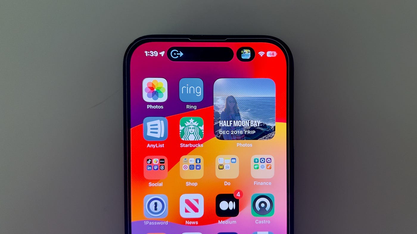 what-is-the-dynamic-island-on-the-iphone-14