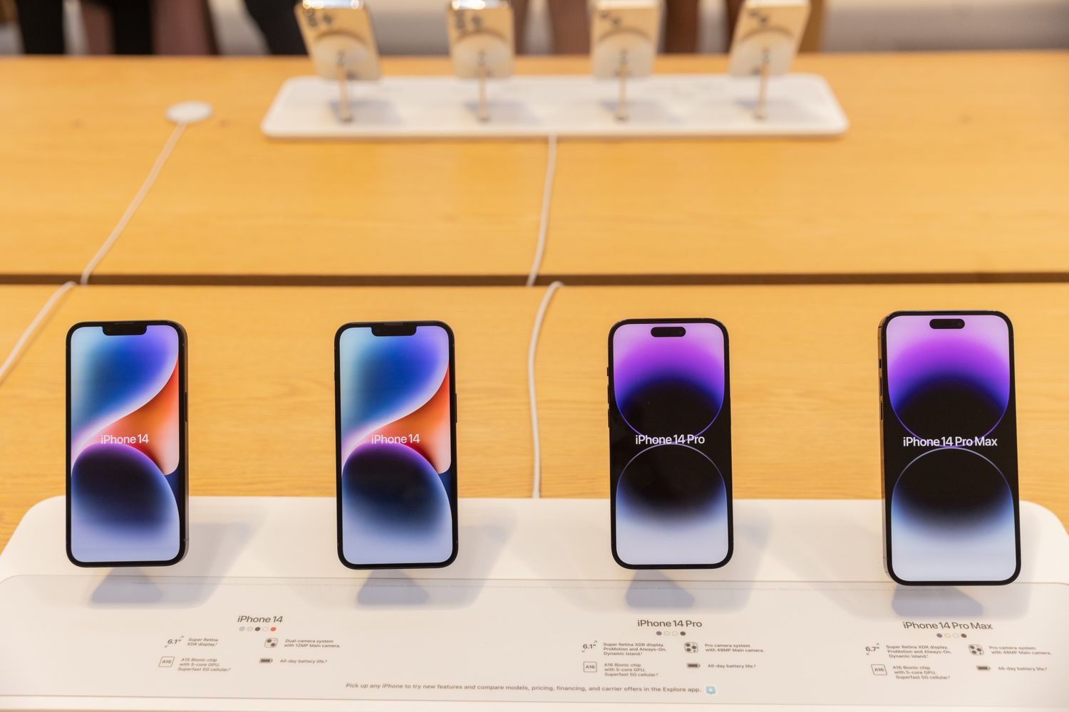 when-can-you-buy-iphone-14-in-store