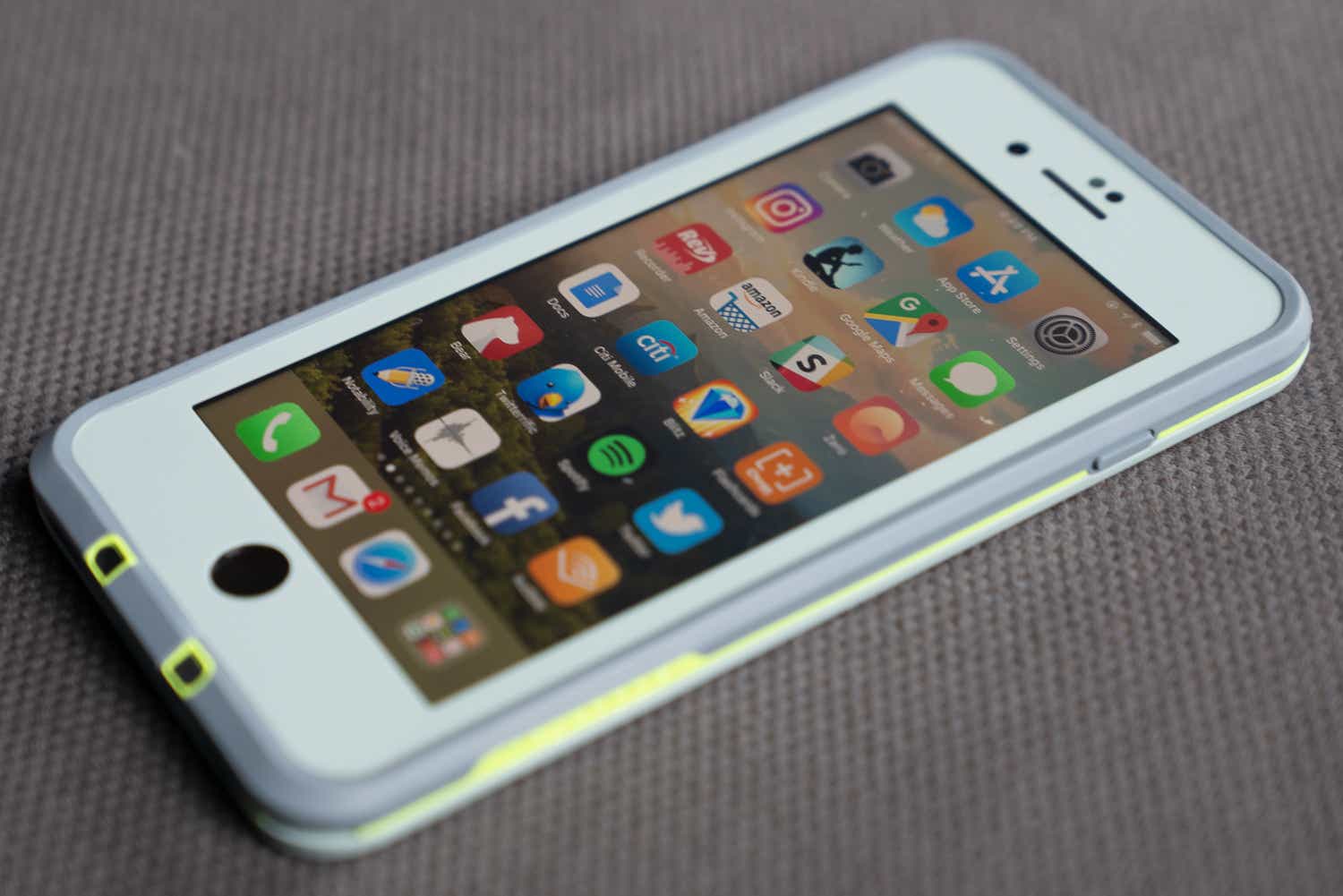 9 Best iPhone 8 Waterproof For 2024