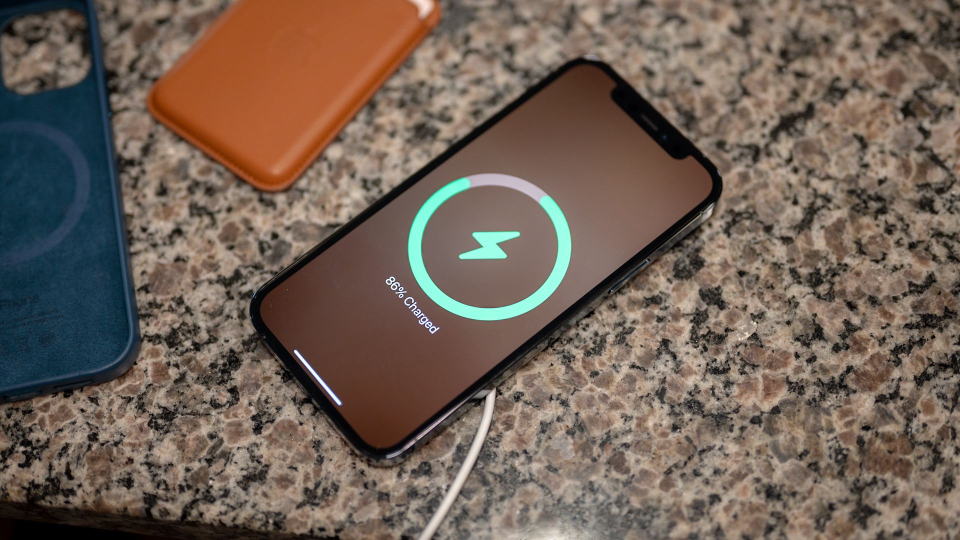 how-to-enable-wireless-charging-on-iphone-11
