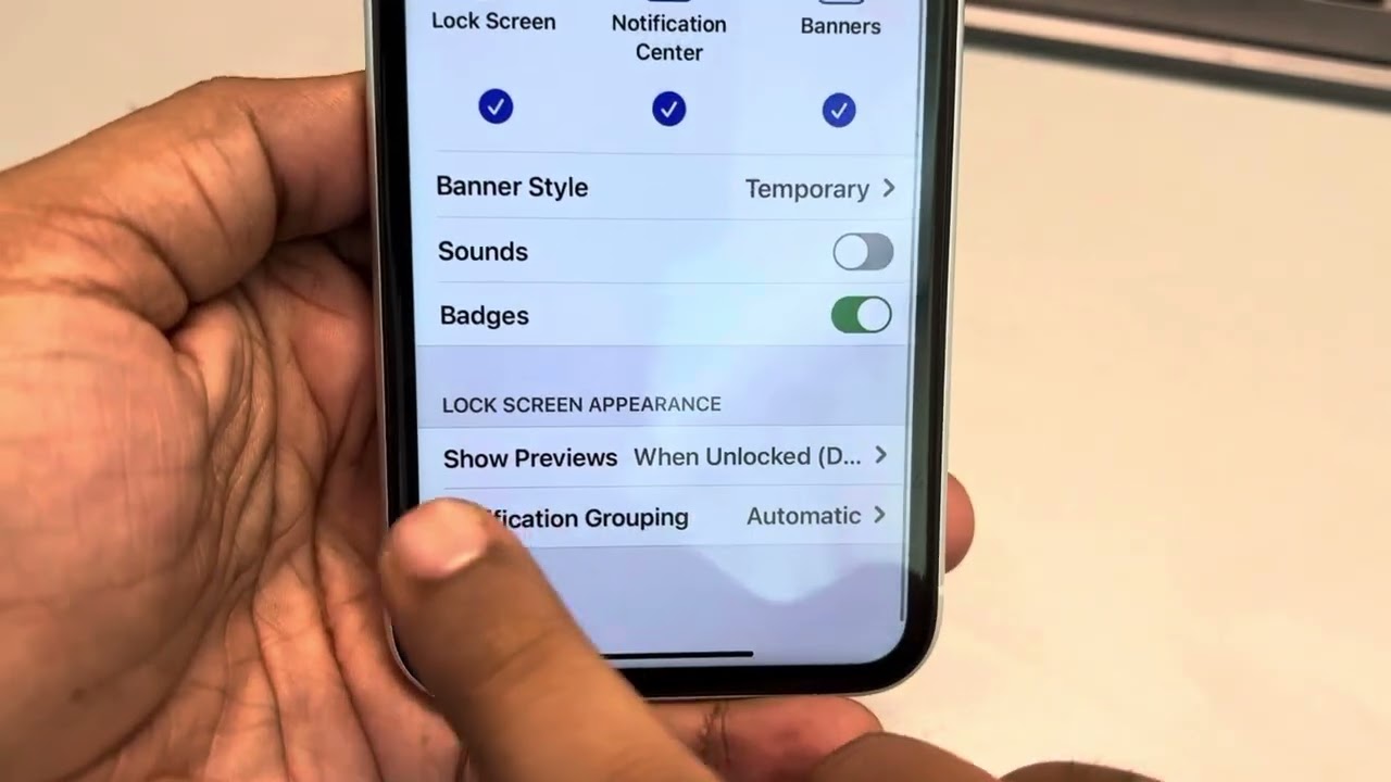 how-to-hide-messages-on-lock-screen-iphone-12