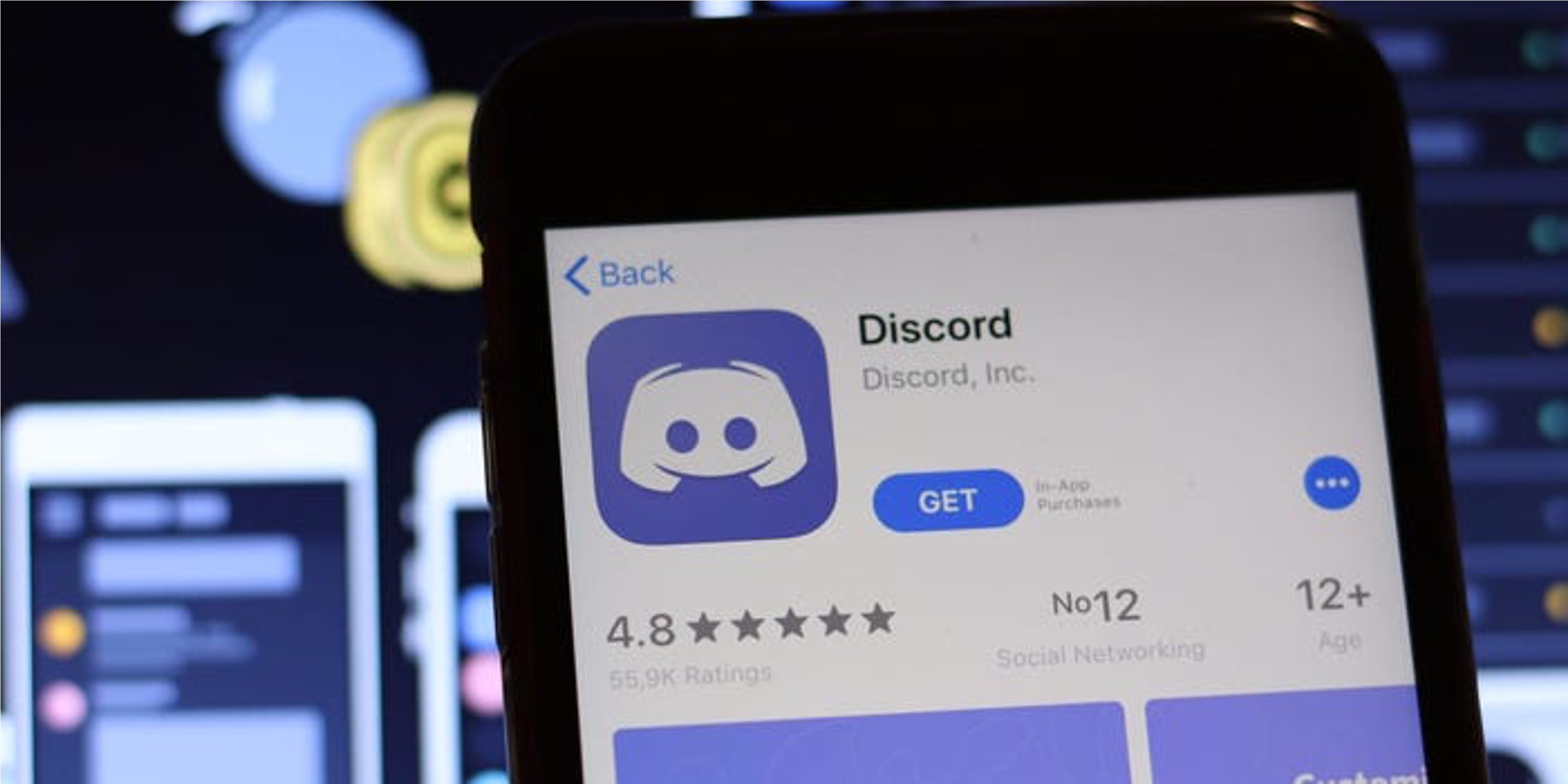 how-to-react-to-messages-on-discord-on-mobile